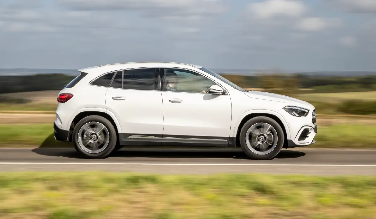 Mercedes-Benz - GLA 220d - Best Car Rentals - Best Preowned Car - Exclusive Concierge Club.webp